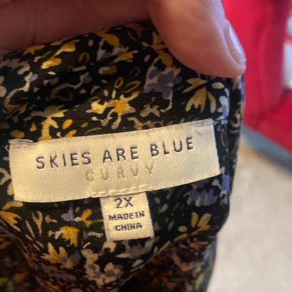 Beautiful dress! - Picture 6 of 6